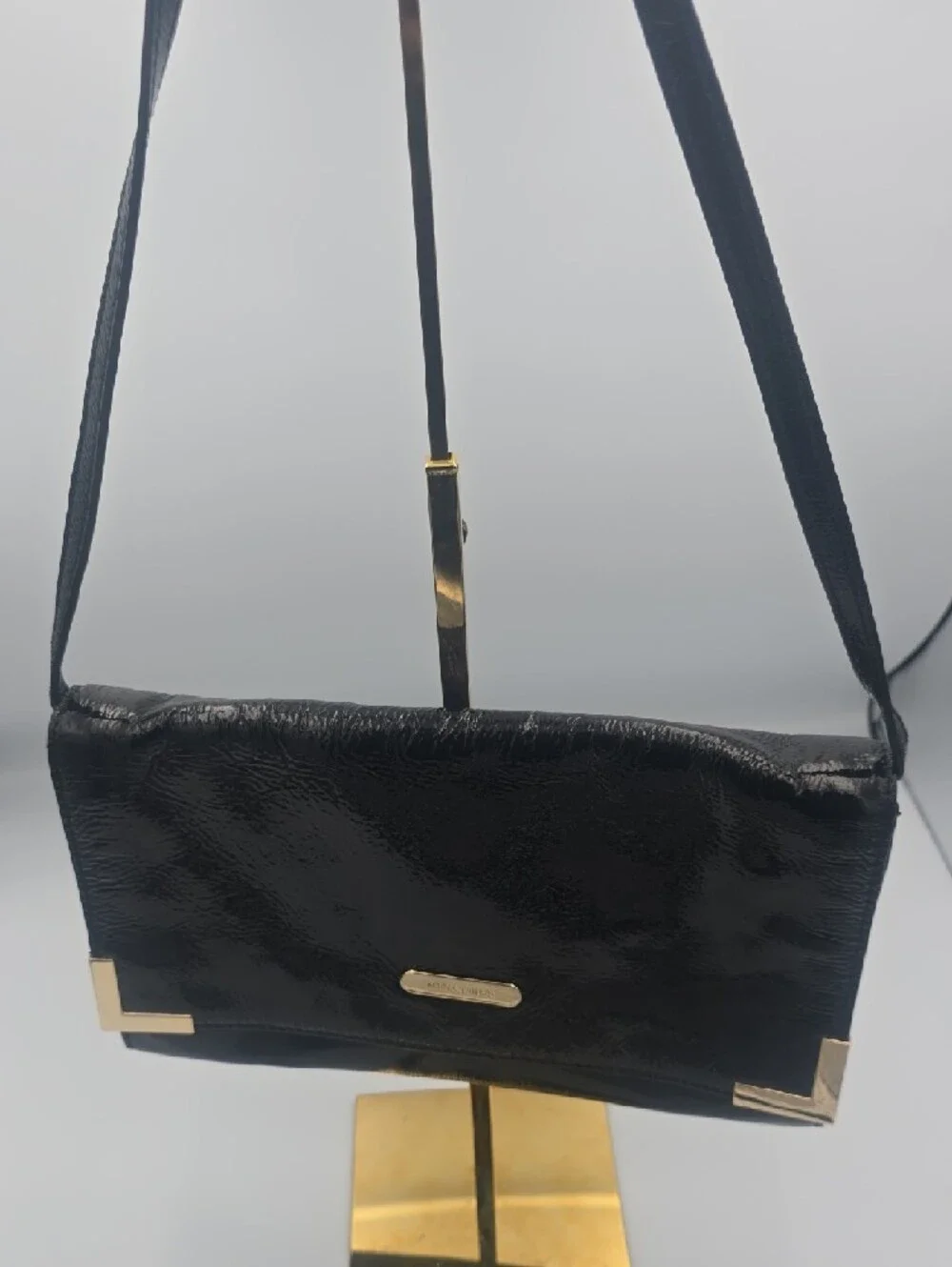 Michael Kors Black Patent Leather Med Shoulder/Large Clutch W/ Gold (EUC)✨️🖤✨️
